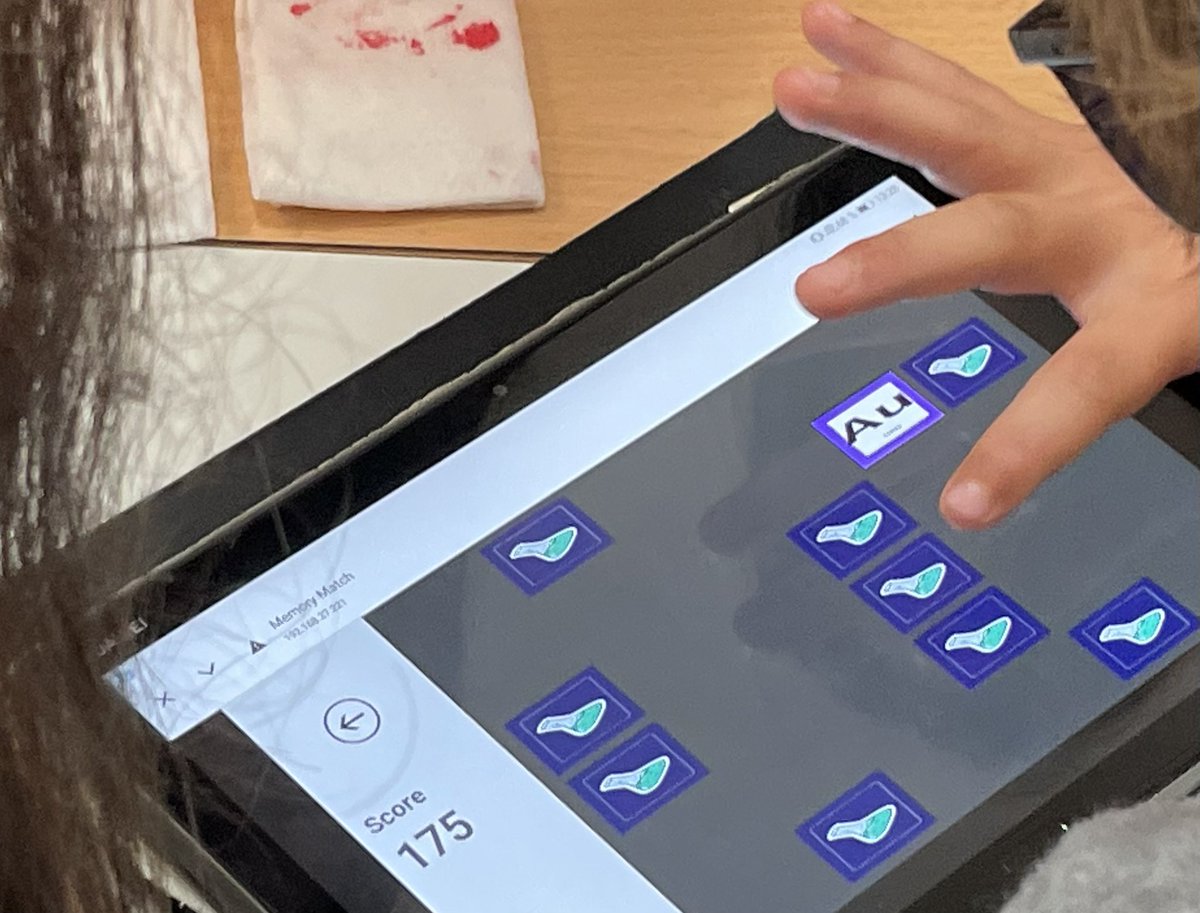 Héctor Busto tweet media