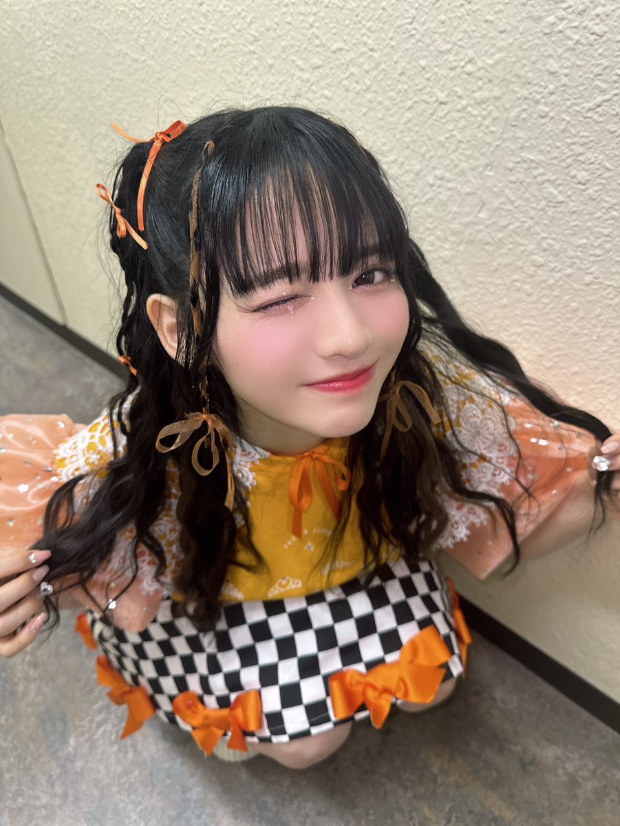 鎮西寿々歌(FRUITS ZIPPER) on X