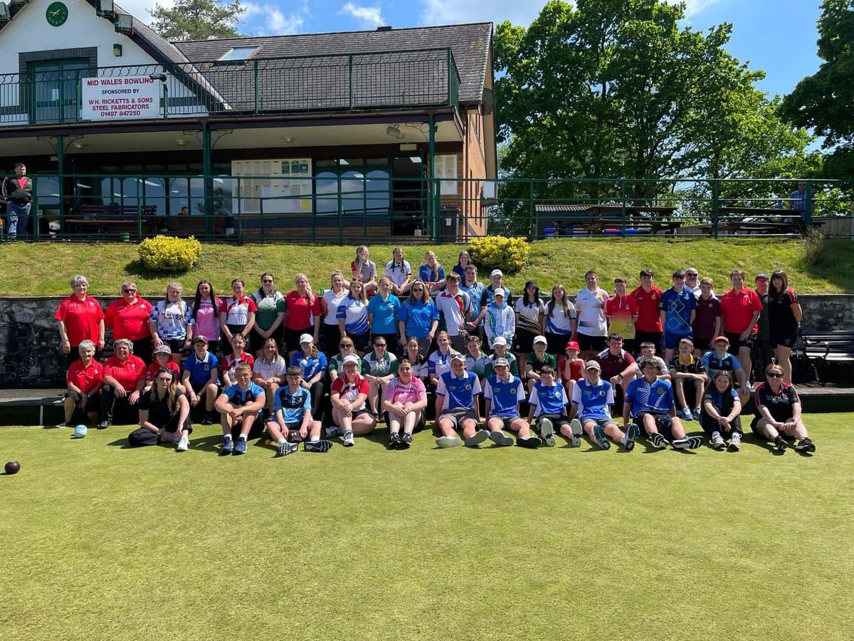 LlandodBC's tweet photo. Excellent to see so many young bowlers in action yesterday in the Under 18 mixed development day and the Ladies Junior trials.

Welshlawnbowls
@BowlsWales https://t.co/15x1dsPkiu