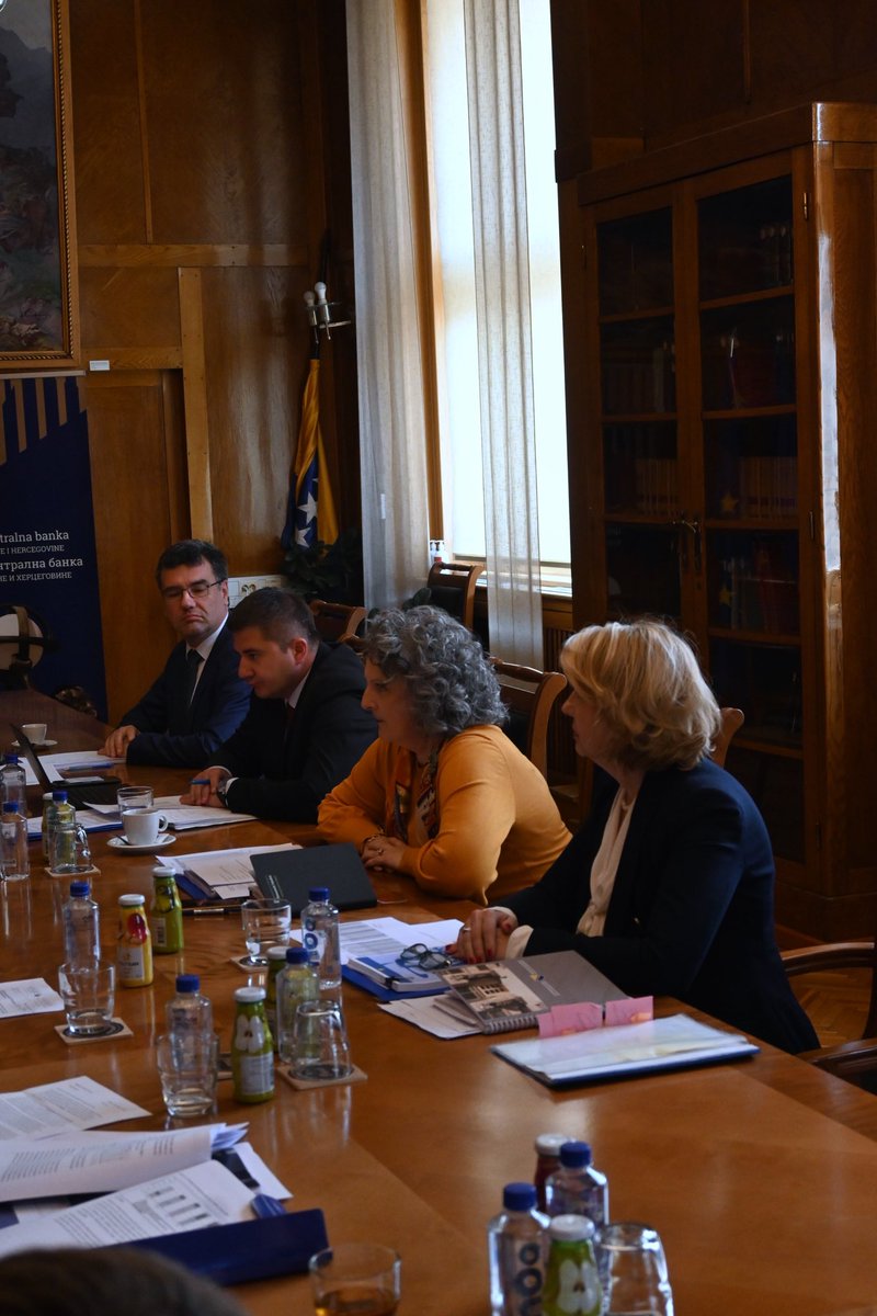 Centralna banka Bosne i Hercegovine ugostila je danas, 20. maja 2024. godine članove Komisija za finansije i budžet Predstavničkog doma Parlamentarne skupštine Bosne i Hercegovine.
