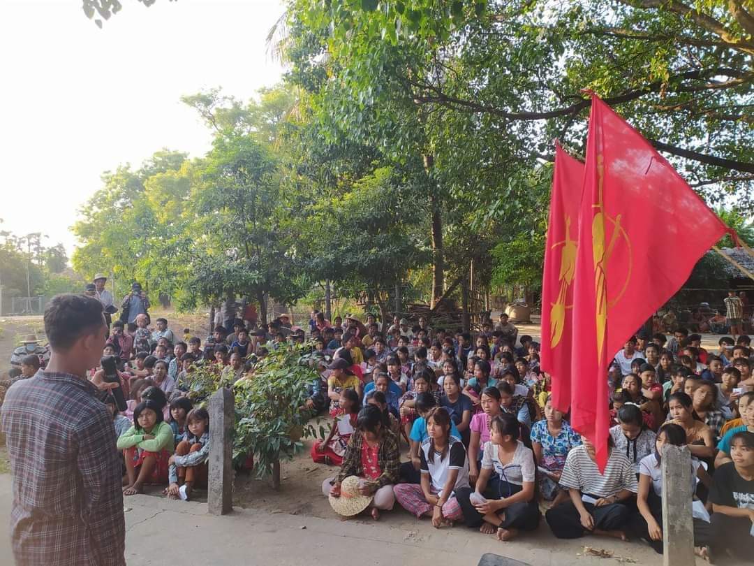 Today in the Sagaing Region, the ABFSU, the Yinmarbin-Salingyi Multi-Village Protest Column, ASU, and the Budalin Main Strike Column organized a protest march to oppose military influence. They also held a public talk to inspire & motivate the people's revolution.
#2024May20Coup