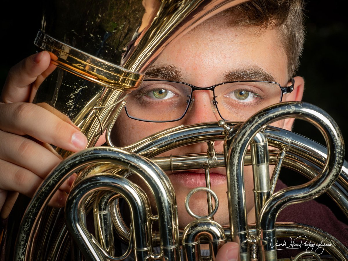 I spent last Tuesday evening at Dripping Springs Ranch Park taking portraits for Dripping Springs High School senior and band member Graeme MacAlpine. Graeme is a French Horn player so I couldn't pass up the opportunity of another 'eyes and brass' photo.

From my photoblog at …