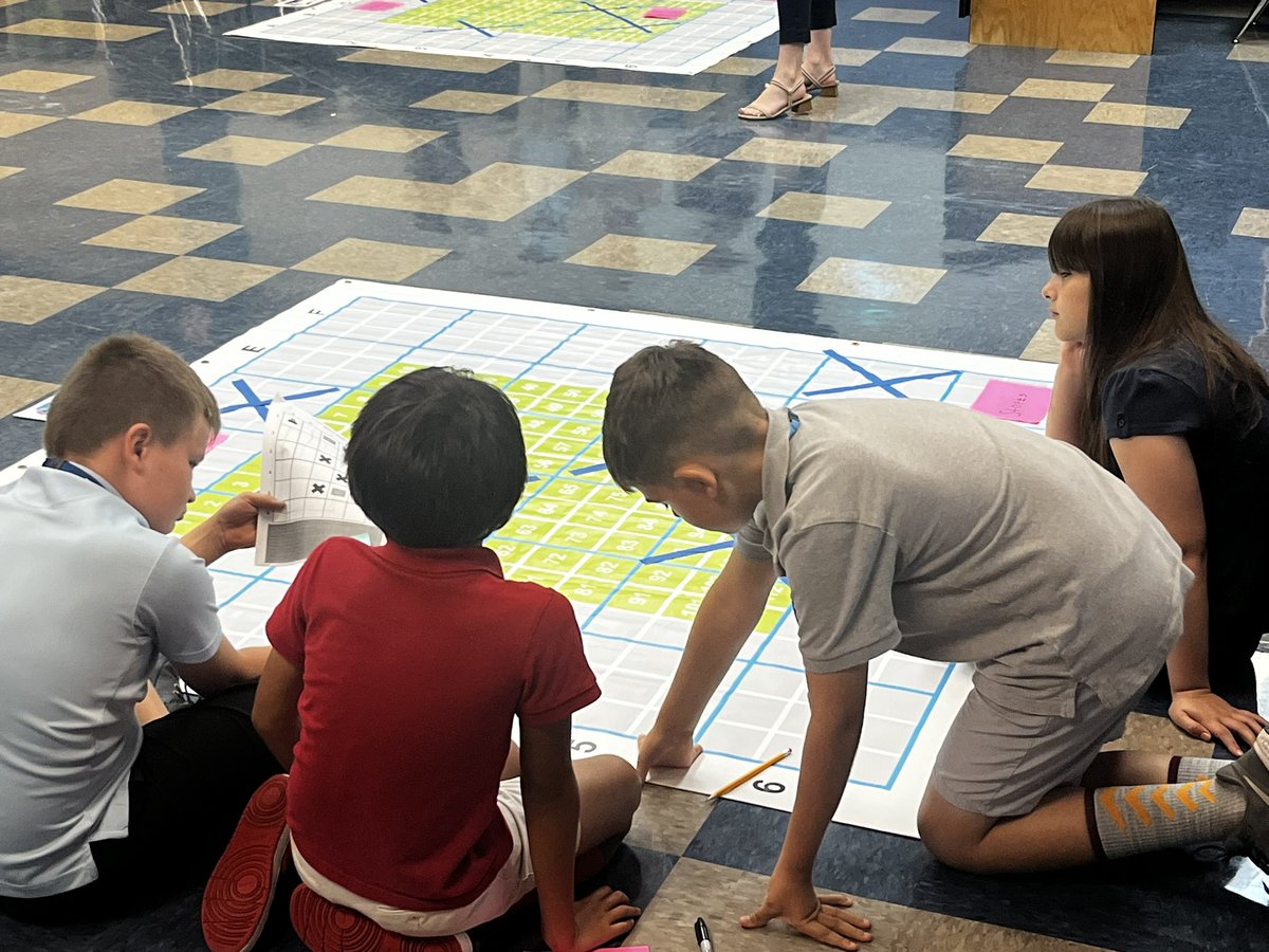4th Grade Dash Mission Competition is underway <a href="/LelyLionsRoar/">Lely Elementary</a>! So excited to see these innovative minds working together! <a href="/collierschools/">Collier County Public Schools</a>