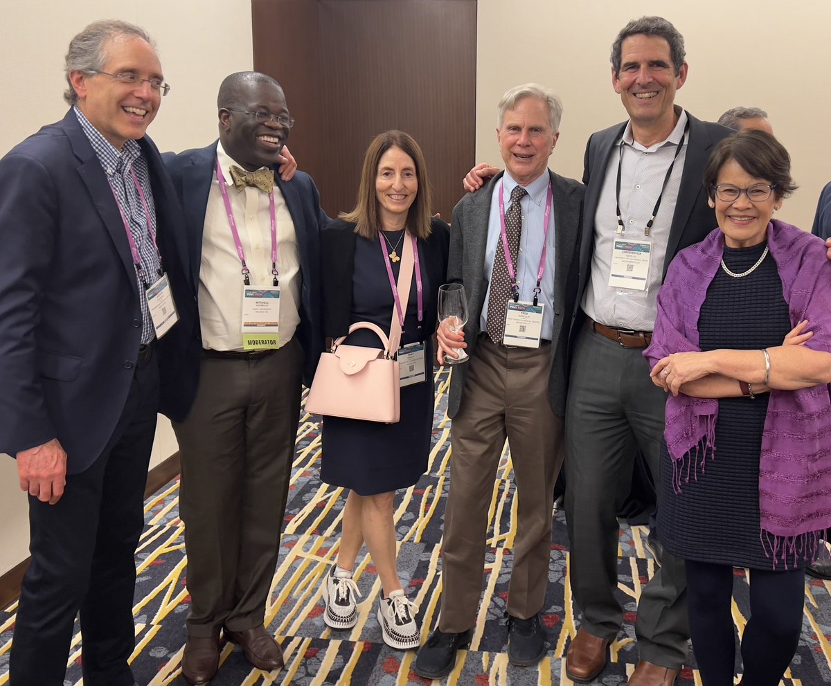 Mary Lee Krinsky, DO (@marylkrinskydo) on Twitter photo Honored to reconnect with past mentors,co-fellows <a href="/YaleDigestive/">Yale Digestive Diseases</a> alumni reception. Their guidance and camaraderie have been instrumental in shaping my career. #YaleAlumni #MedicalMentorship #GICommunity <a href="/UCSD_GI/">UCSD Gastroenterology</a> Honored to reconnect with past mentors,co-fellows <a href="/YaleDigestive/">Yale Digestive Diseases</a> alumni reception. Their guidance and camaraderie have been instrumental in shaping my career. #YaleAlumni #MedicalMentorship #GICommunity <a href="/UCSD_GI/">UCSD Gastroenterology</a>