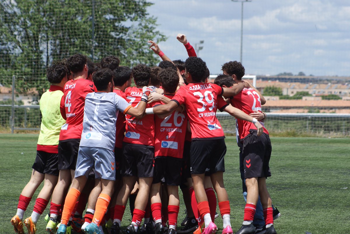 CP Vedruna tweet media