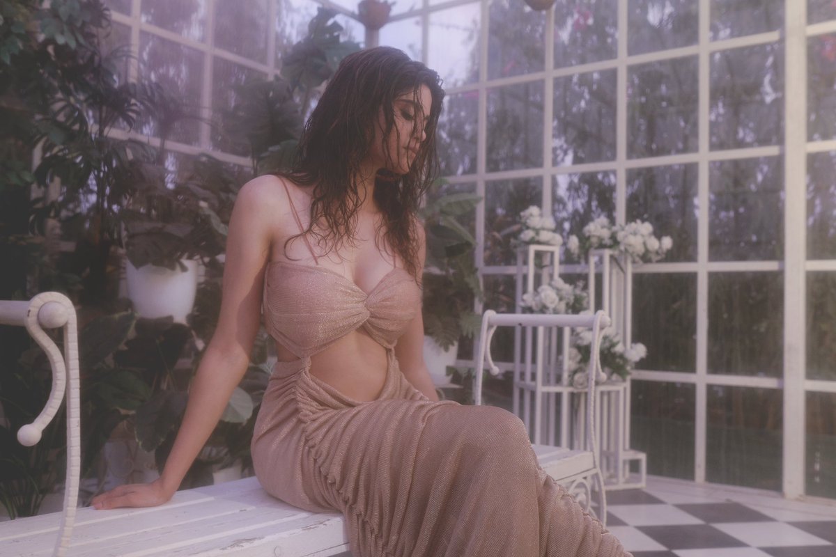 Aaditi S Pohankar (@aaditiofficial) on Twitter photo 