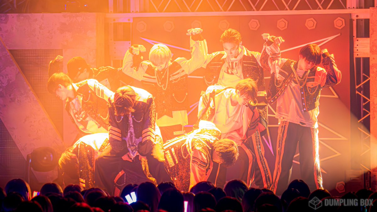 'AmBitious have the potential to continue to grow and hone their craft and become an absolute force in the entertainment industry.'

📰 Read about #AmBitious OdoROK! DANCE TOUR!: dumplingbox.org/2024/05/20/amb…

 #真弓孟之 #河下楽 #岡佑吏 #永岡蓮王 #井上一太 #浦陸斗 #大内リオン #吉川太郎