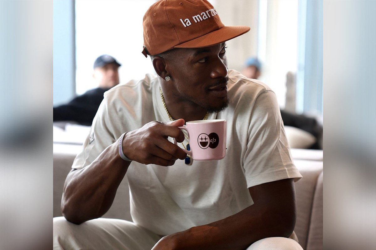 MyBlockMiami's tweet photo. ☕🏀 Miami Heat star Jimmy Butler, aka "Jimmy Buckets" and "Playoff Jimmy," is adding a new nickname: "Java Jimmy"!
This September, he's opening the first Bigface coffee shop in Miami's Design District.
#MyBlockMiami #JimmyButler #BigfaceCoffee #MiamiHeat #CoffeeShop #NBAStar https://t.co/KqCvRKf6uh