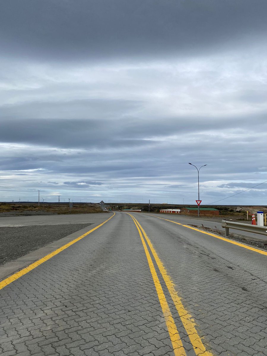 20/5
Buenos días #Magallanes 

⚠️ HOY LAS CARRETERAS SE ENCUENTRAN HUMEDAS

🛣️Ruta 9 Norte 
Km. 32 Kon Aiken

🛣️Ruta Y-530
Río Canelo

🛣️Ruta Y-50
Río Verde

🚘CONDUCE A UNA VELOCIDAD PRUDENTE