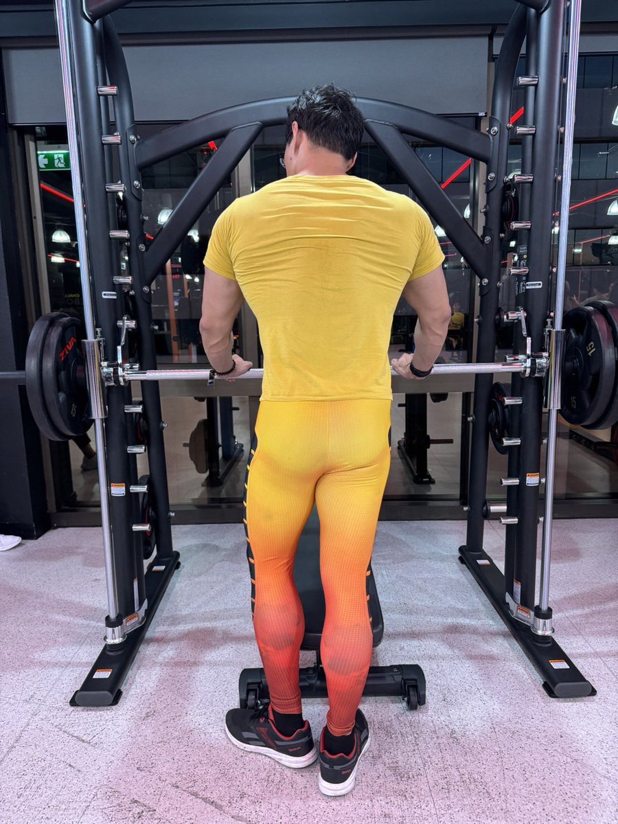 Cozyiang's tweet photo. Yellow

🌝🟨🟡 https://t.co/mbm1ZqxySY
