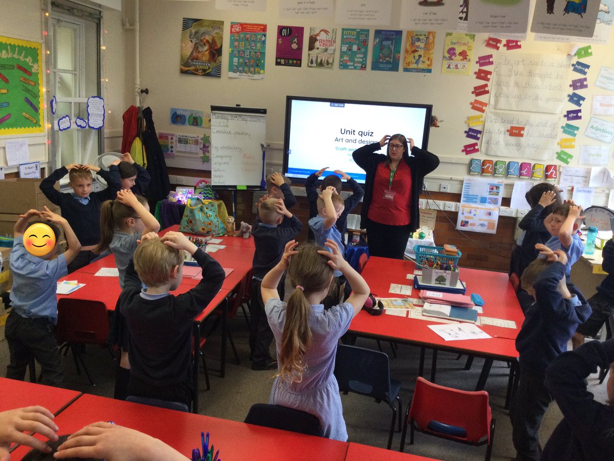 Stbenetsouston's tweet photo. Year 2 are enjoying exploring emotions and relaxation techniques this afternoon during Relax Kids. Thank you to Mrs Zand for helping us so much in these sessions! 
@unicef_uk #article29 https://t.co/eUKqBwp4gp