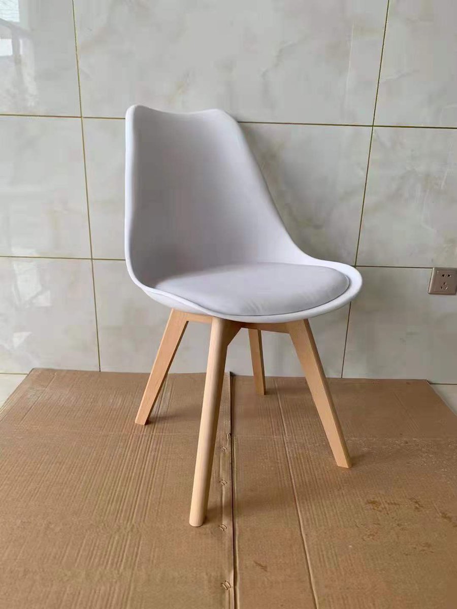 Helen24617256's tweet photo. We never want to compete on price, we only make qualified products. From a long-term perspective, only by qualified products can reduce customers' troubles and burdens, and achieve a final satisfaction.
#furniture #diningchair #tulipchair https://t.co/OWYOfTihgq