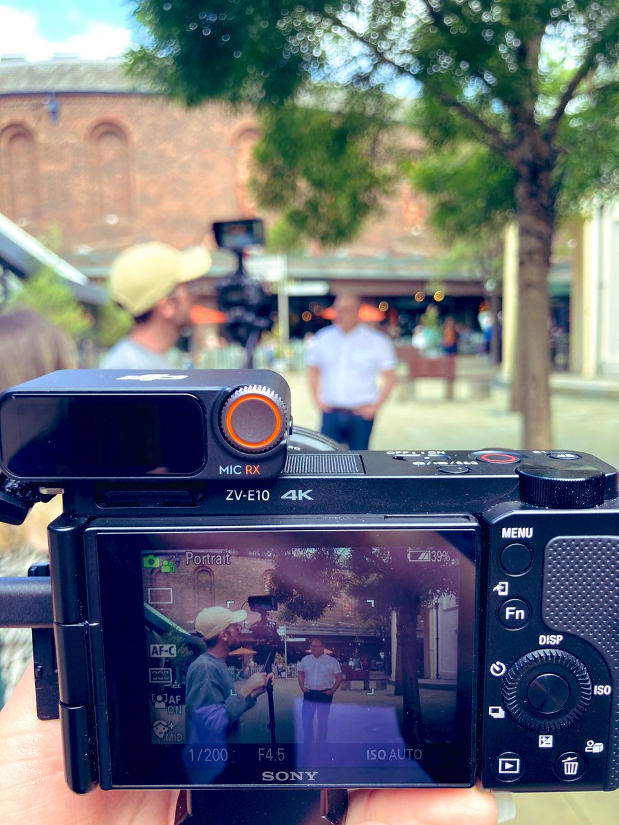 We are out filming with @DesignReligion to capture some fantastic business focused footage today 📸🎥. Stay tuned for the rewaults 👀 #worcestershirehour @WorcesterBID #ourworc