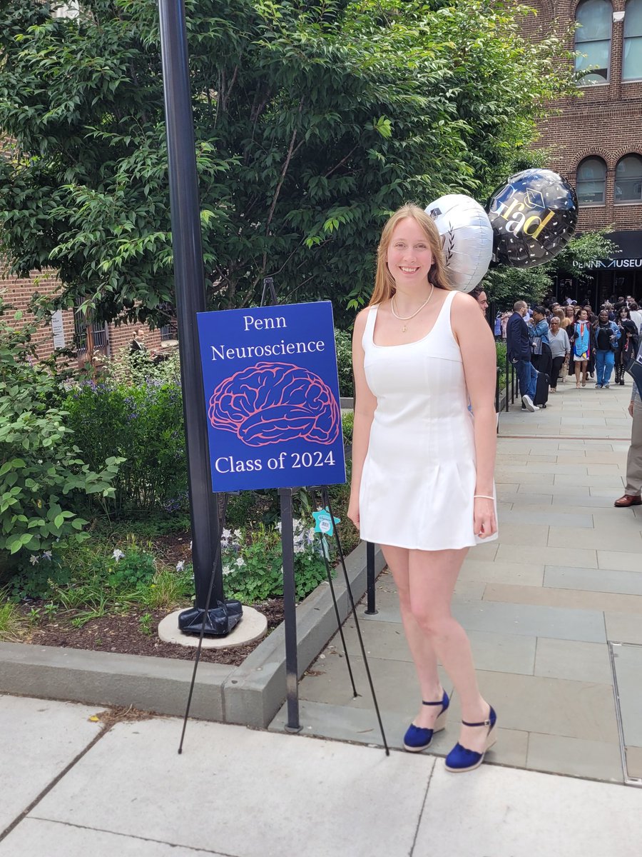 Geoff_Not__Jeff's tweet photo. Congratulations Shannon Marie !
We're so proud of you .
Eyes on the prize,kiddo.
#PennGrad https://t.co/PAQqtI8Wbe