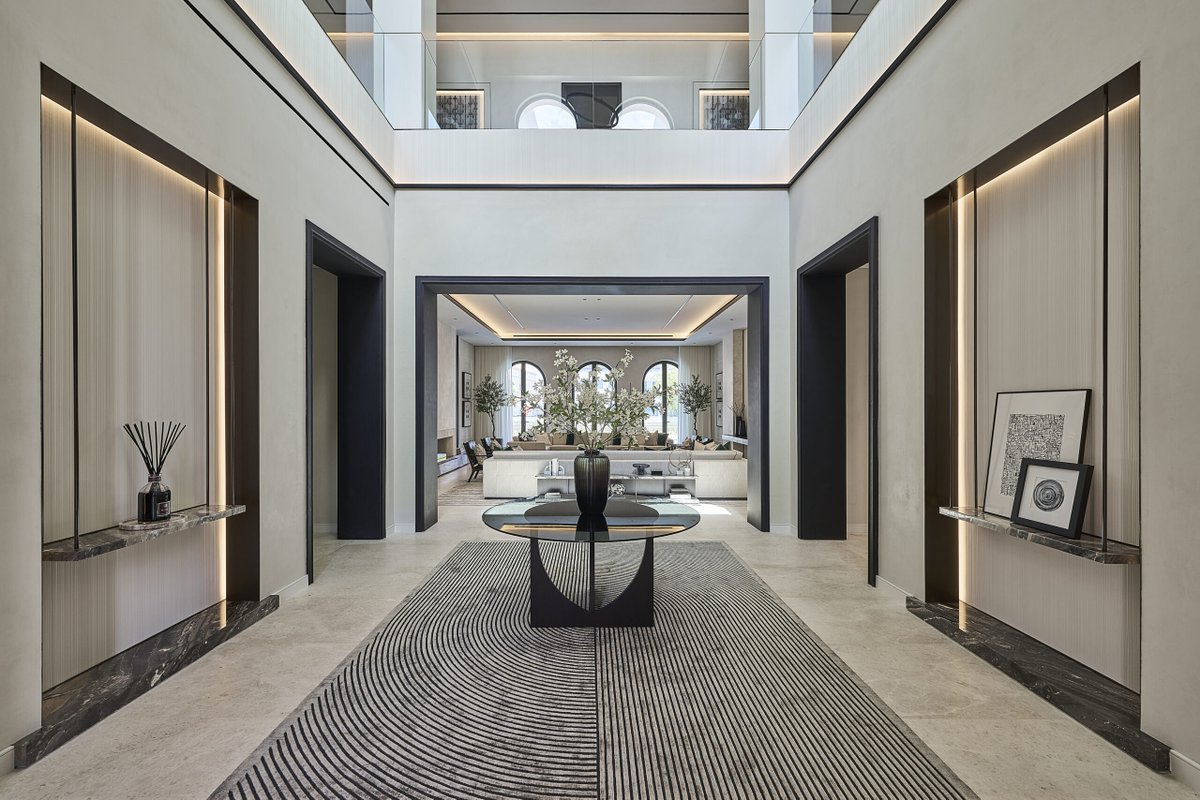 designetal's tweet image. EMIRATES HILLS PRIVATE RESIDENTIAL VILLA
BY MWM STUDIO
MWM Studio has been shortlisted for the Living Space – Middle East & Africas Award in The International Design & Architecture Awards 2024.
thedesignawards.co.uk/mwm-studio-emi…
#architecturedesign #designarchitecture #interiordesign