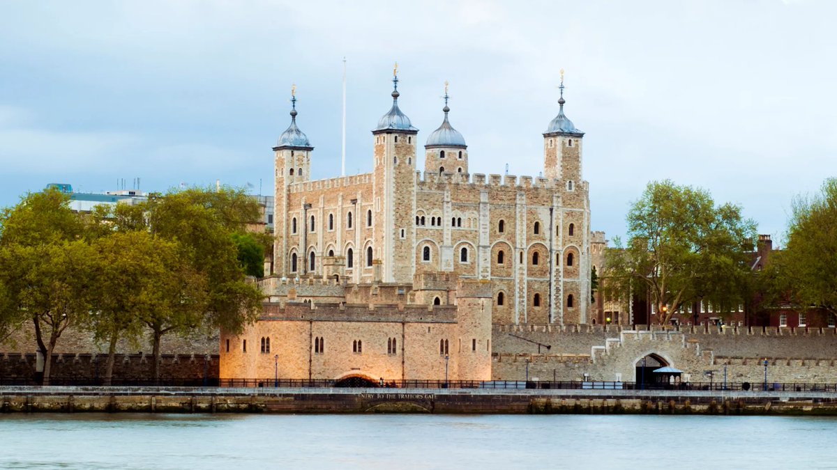 Wooo hooo tickets for @TowerOfLondon for little man’s birthday all booked can’t wait he’s so excited and keeps saying thanks mum xxx
