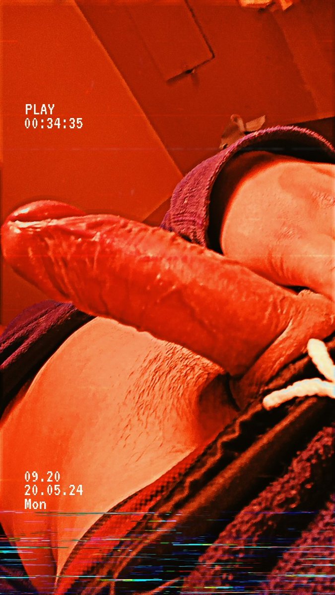 Con el chimbo bien parado 🍆🔥
Ando retomando mi actividad acá 
Denle me gusta para más contenido 

Quienes se animan a grabar videos hoy en la paz ?
<a href="/cruisingbolivia/">Cruising Bolivia 🇧🇴 😈</a> 
@LapazGrindr