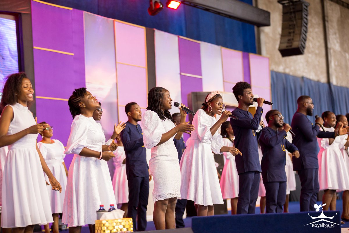 Powerline Voices and Covenant Voices blessed us with their choir ministrations on Sunday.