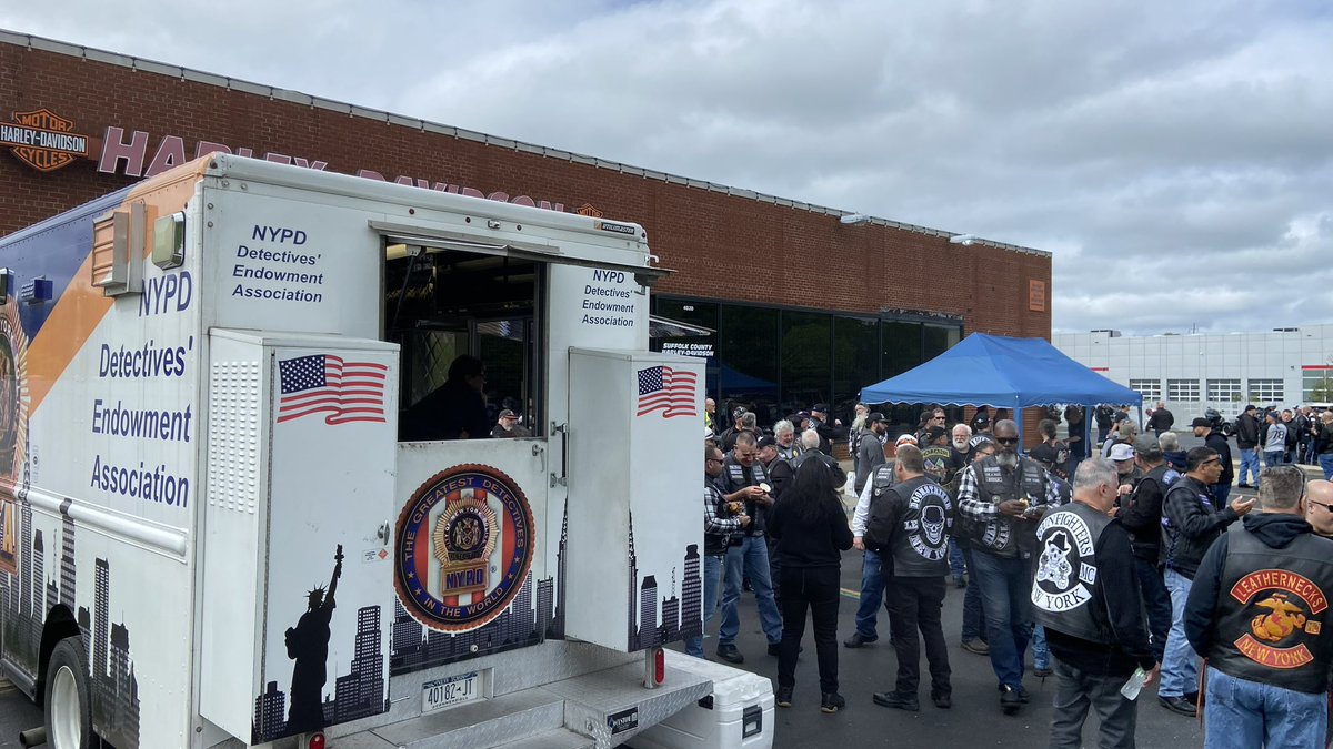 An amazing turnout for the Long Island Gunfighters Motorcycle Club 6th Annual Hero Run for Detective Brian Moore. The DEA is grateful to the club for the unwavering support.