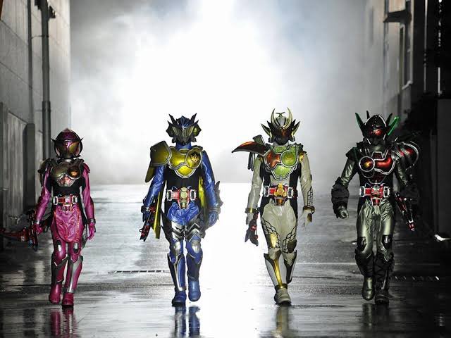 #仮面ライダー鎧武 
ひょっとしてゲネシスライダーて、デュークと斬月真以外そんな強くない寧ろ弱くないww