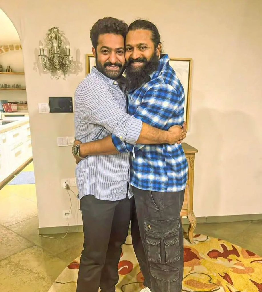 May this year be filled with good health, joy, and success. Happy Birthday dear brother❤️@tarak9999 #HappyBirthdayNtr