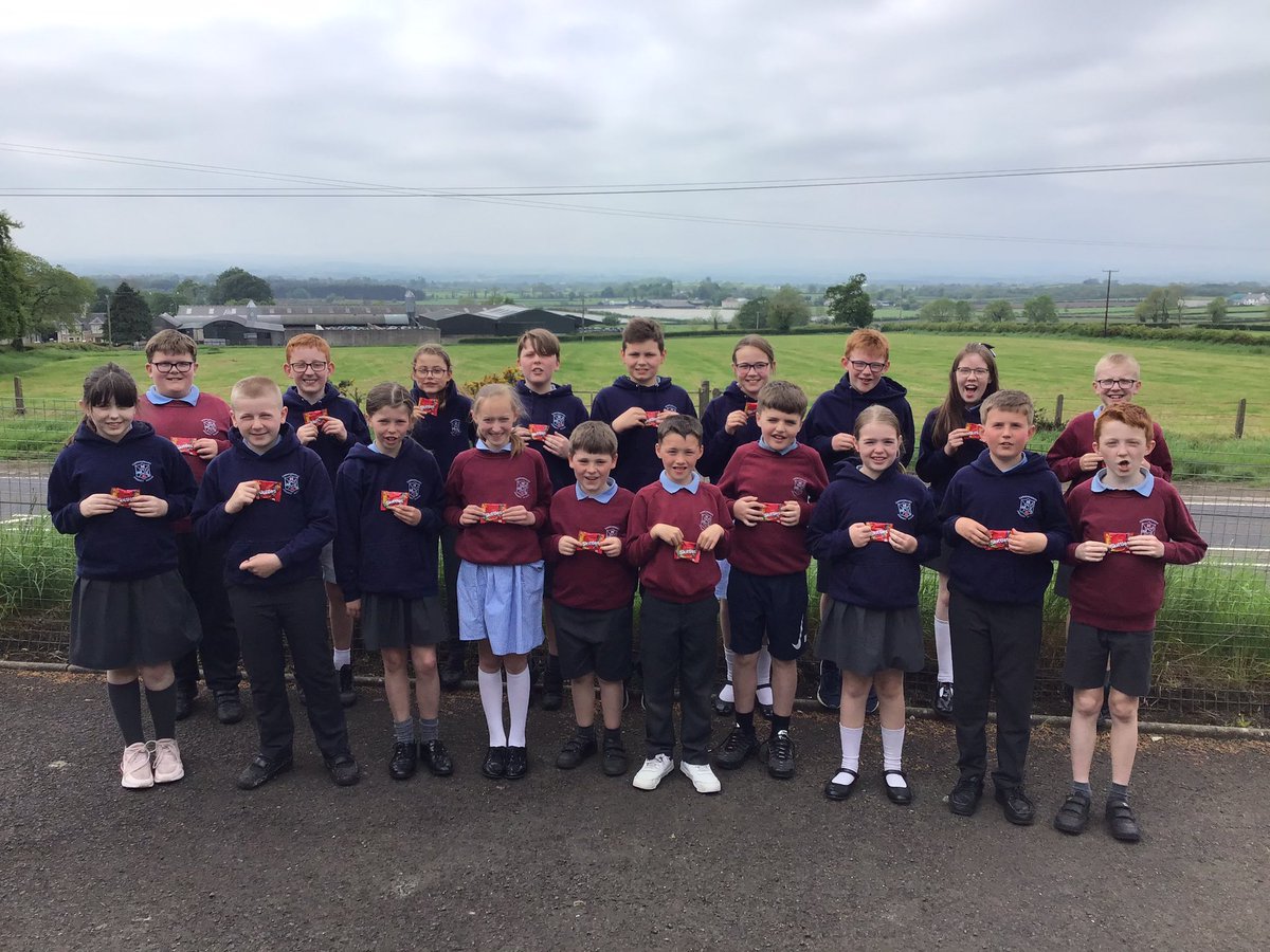 CPSBALLYMONEY's tweet image. We dearly miss our past pupil, Amelia. Coming into school on a Monday morning to find sweets and a letter from her was a little emotional. Best wishes for Larne Grammar from all your friends at Carrowreagh.