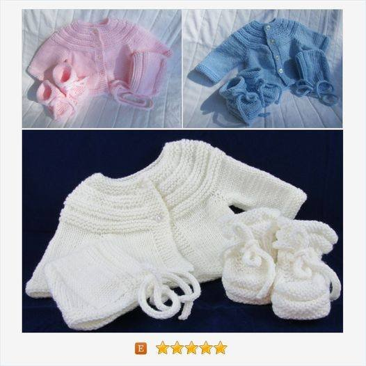 Kingston Alpaca Knits #handknit #handmade #babysweatersets #babysets #kingstonalpacaknits Available at etsy.com/shop/kingstona…