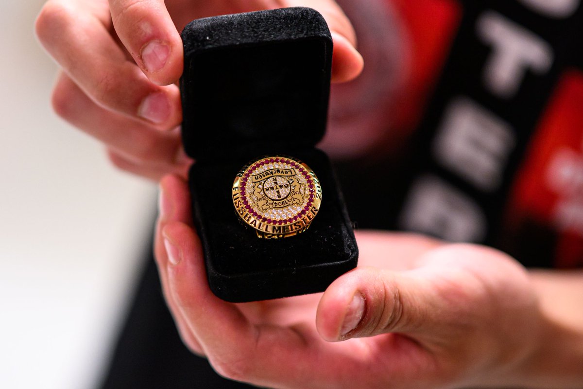 Extra Time Indonesia tweet media