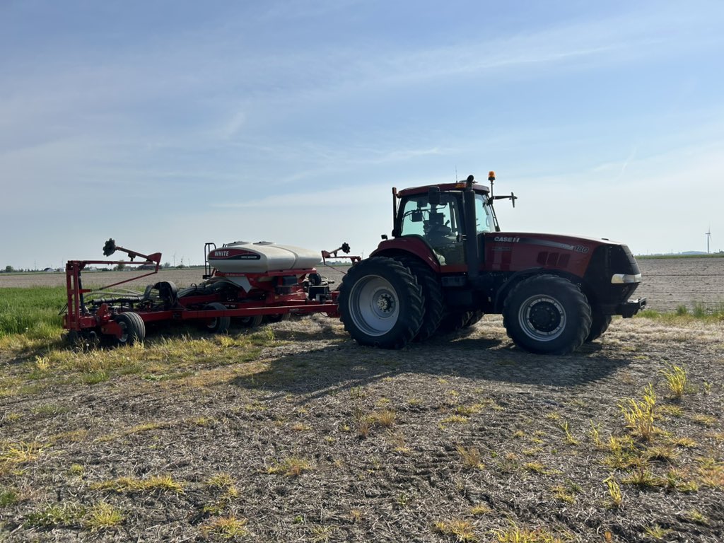 davidebrosseau's tweet photo. Houston, we are Go for #plant24 https://t.co/xFPKoqqQq6