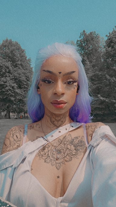 Ow ja die tatoeages komen er echt wel, aan jou natuurlijk de eer om hier aan mee te betalen en dit mogelijk<a href="/tag/findomaddict"class="tags"><span>#findomaddict</span></a><a href="/tag/findomnl"class="tags"><span>#findomnl</span></a><a href="/tag/tikkieslaaf"class="tags"><span>#tikkieslaaf</span></a>