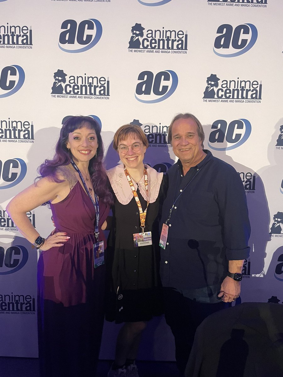 carolineorjells's tweet photo. I’m very humbled to share that I was the winner of the @AdventuresinVA voice acting contest at @animecentral 💜 thank you @TonyOliverVA and @DorahFine. Inspired by my new and so talented friends, and grateful to have gotten to volunteer with @BangZoom as well 🎙️ https://t.co/jzT64vJfE4