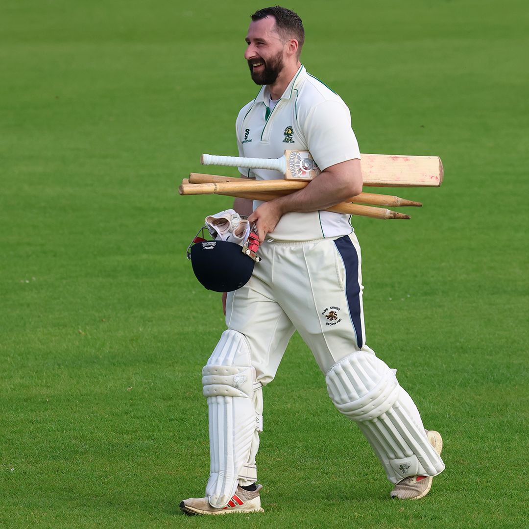 stmargscc's tweet photo. Some ๐ท from the weekends matches. Another good weekend for The Bury with wins for the 1s, 3s, 4s and Women's XI's. #UpTheBury #STMCC https://t.co/eK3akwp4fC