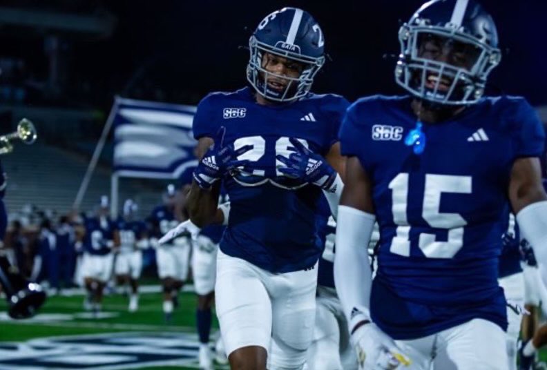 Brexton Bell (@bellbrexton) on Twitter photo #AGTG Georgia Southern Offered!!
<a href="/CoachSafford/">Darius Safford</a> <a href="/CoachTaylorReed/">Taylor Reed</a> <a href="/coachcam005/">Jason cameron</a> <a href="/stroudmr/">Mark R Stroud</a> #AGTG Georgia Southern Offered!!
<a href="/CoachSafford/">Darius Safford</a> <a href="/CoachTaylorReed/">Taylor Reed</a> <a href="/coachcam005/">Jason cameron</a> <a href="/stroudmr/">Mark R Stroud</a>