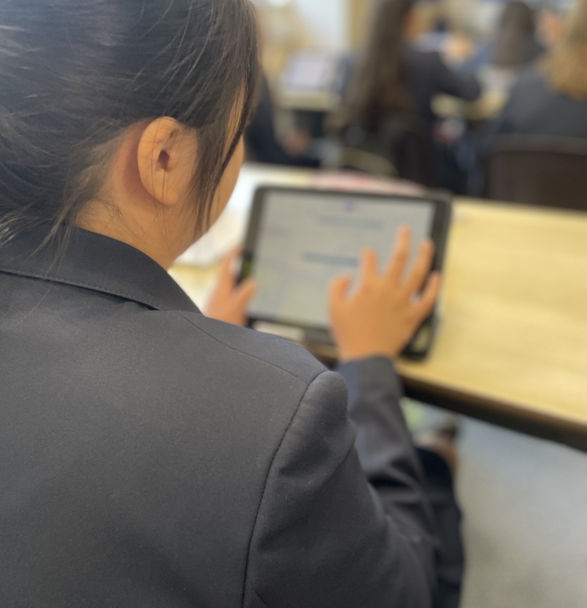 sirjohnlawes's tweet image. iPads were being utilised in Year 7 maths class to help with revision in preparation for end of year assessments happening this week. #mathsclass