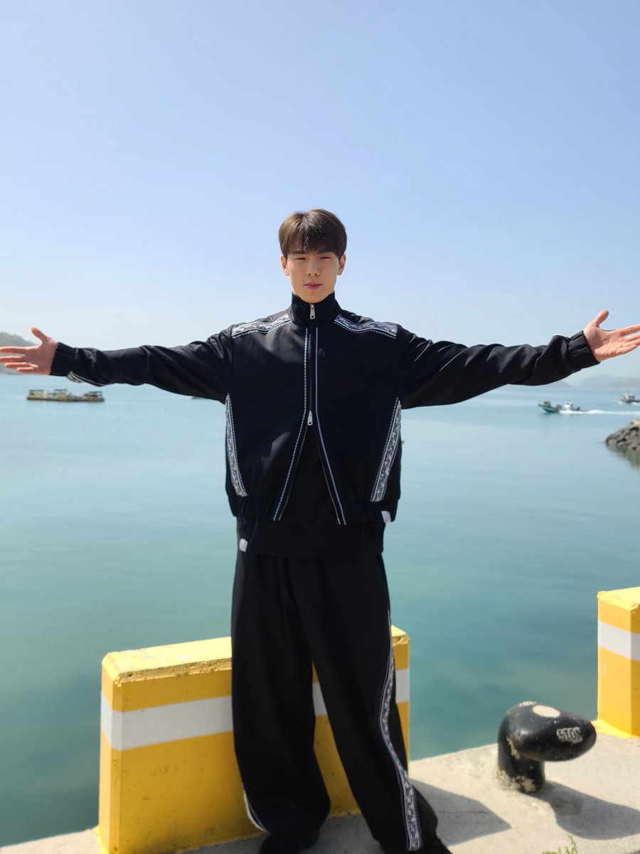 몬스타엑스_MONSTA X tweet media