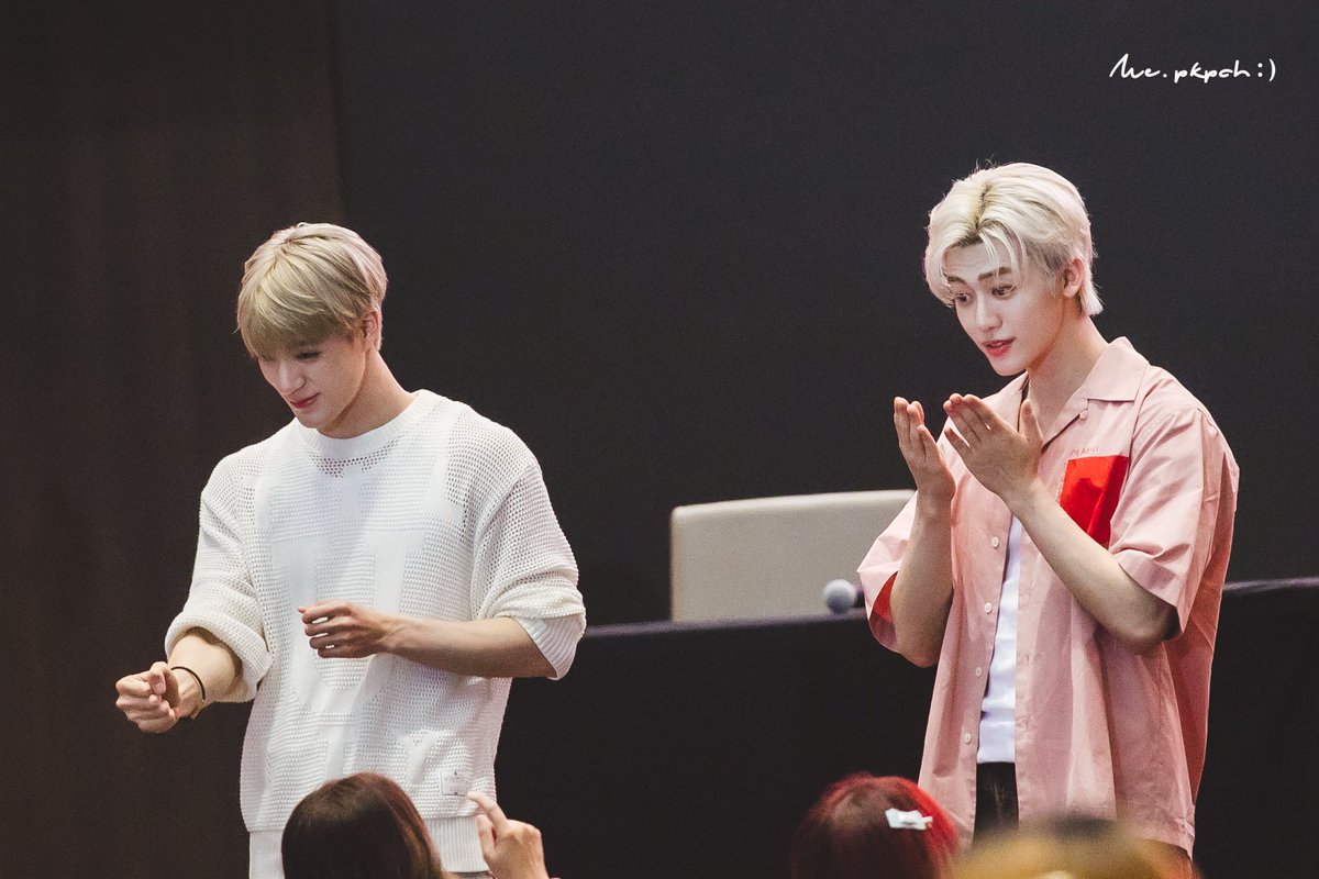 Me_Pkpch's tweet photo. มันน่ารักไปหมดเลยยยวุ้ยยยยยย 

#JENO #제노 #JAEMIN #재민 
#NOMIN #젠잼
#ShopeexNCTDREAM_FansignandEvent https://t.co/weS1bSxehz