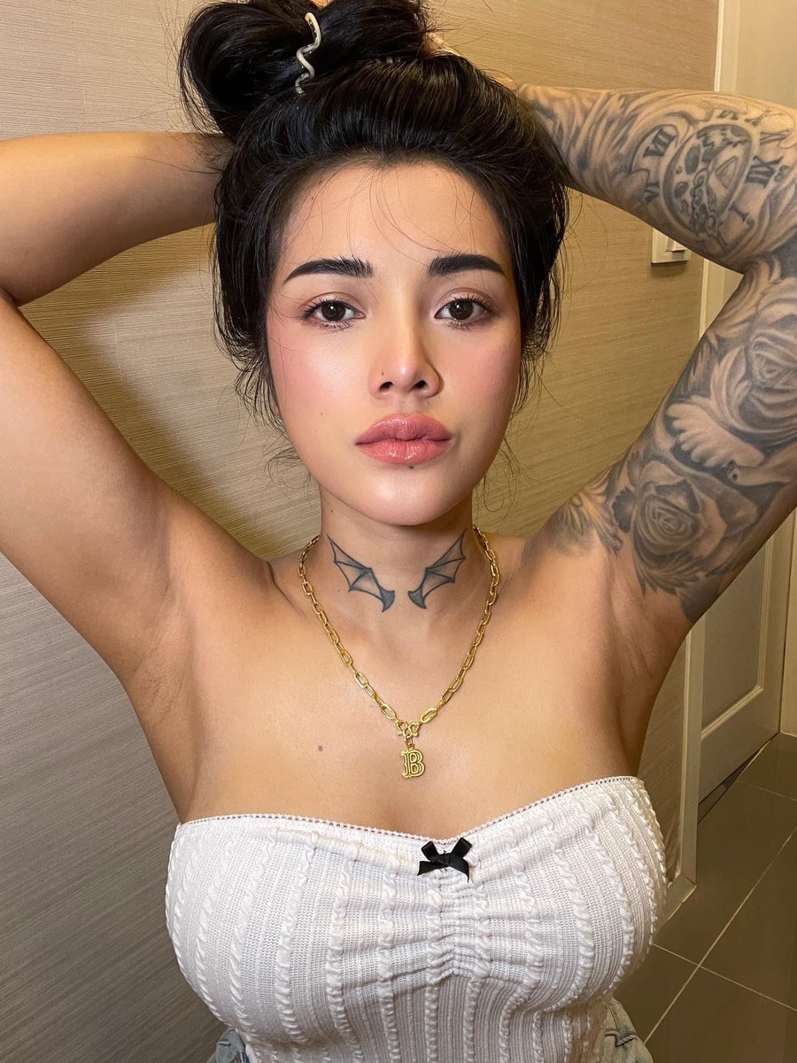 ILovearmpit00's tweet photo. เ ต็ ม ป อ ด 💦
.
.
#ยกแขนสิที่รัก #Ilovearmpit #armpits #AiArmpits #KiliKili #underarms 
#ใต้วงแขน #รักแร้ #สาววงแขนสวย https://t.co/DWoC14aukK