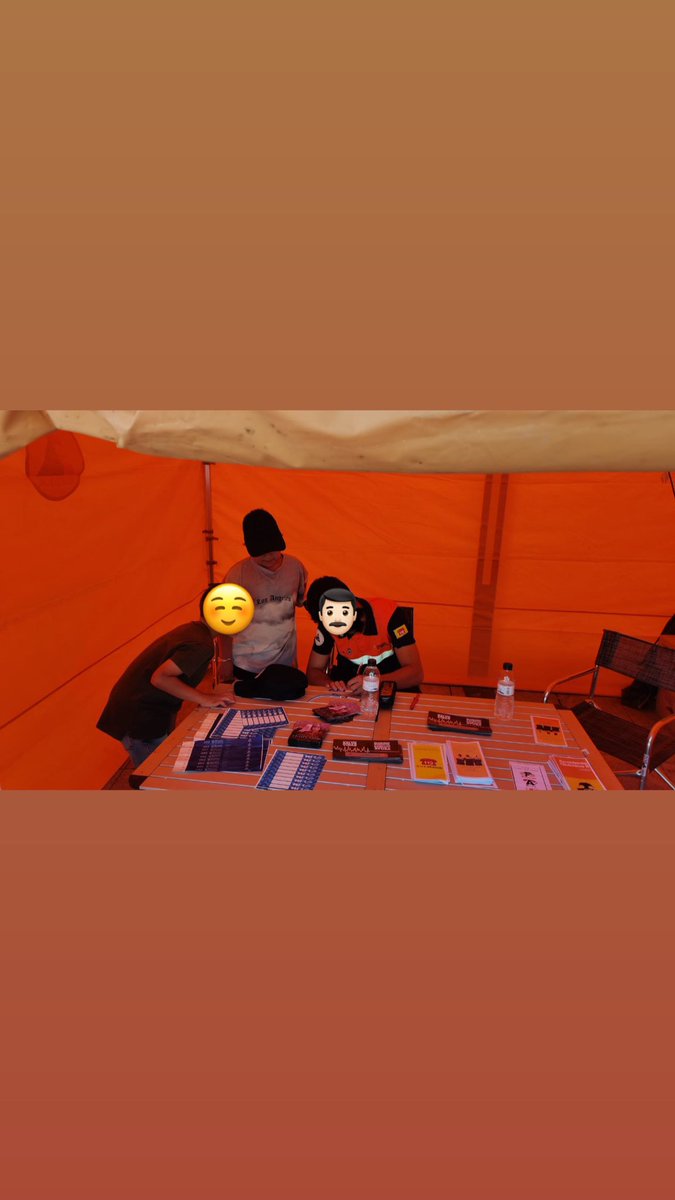 PCCincaMedio's tweet photo. 📍Dentro del operativo de Mont Rodón, además de multitud de servicios dinámicos por la ciudad, el sábado y domingo durante la mañana y la tarde, estuvimos con una carpa en la zona centro de Monzón, como punto de ayuda e información, repartiendo pulseras de extravíos y atendiendo https://t.co/EJYa550MEP