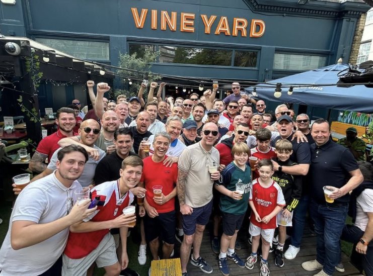 Cracking day yesterday with the best people 🍻Up The Arsenal 😁🔴⚪️✊