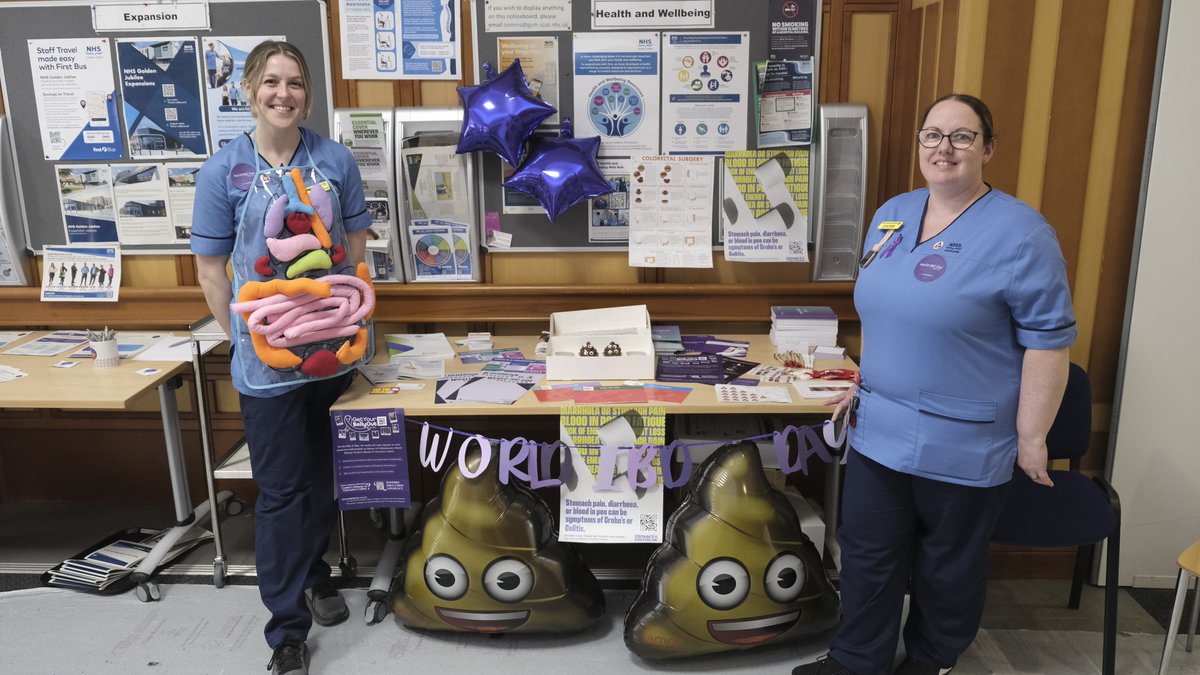 Staff have been out in the Hospital today raising awareness of inflammatory bowel diseases for #WorldIBDDay which was yesterday. The campaign day unites people worldwide in the fight against Crohn’s disease and ulcerative colitis. Visit worldibdday.org for more info 👍