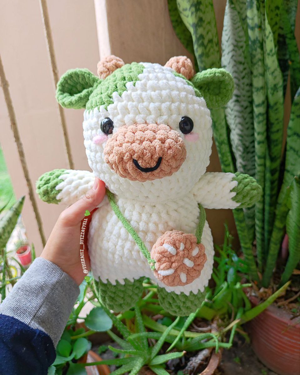 The_Kaitz's tweet photo. 🐄 Cow plushie + slingbag 🐄
✨Preorder 14 days
✨Send me a mesaage to adopt your own plushies
https://t.co/UimPOKU8Rx https://t.co/EYTJLHiEqq