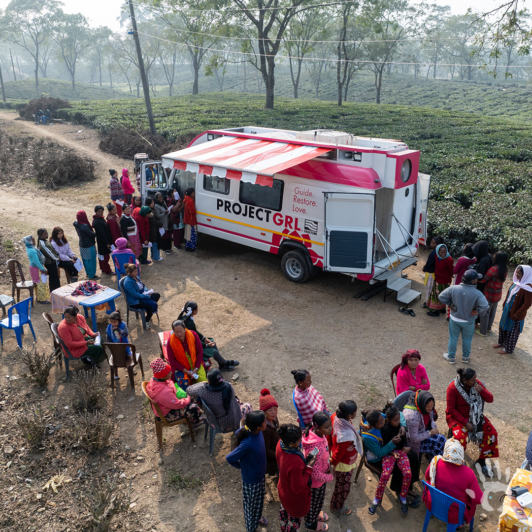 Our Project GRL vans are a safe place for women in red-light districts, who don’t have any access to healthcare, to have an exam, talk with a medical professional—and even hear the Gospel. Visit joycemeyer.org/YouAreHere and join a family of givers. #HandOfHope #GiveHope