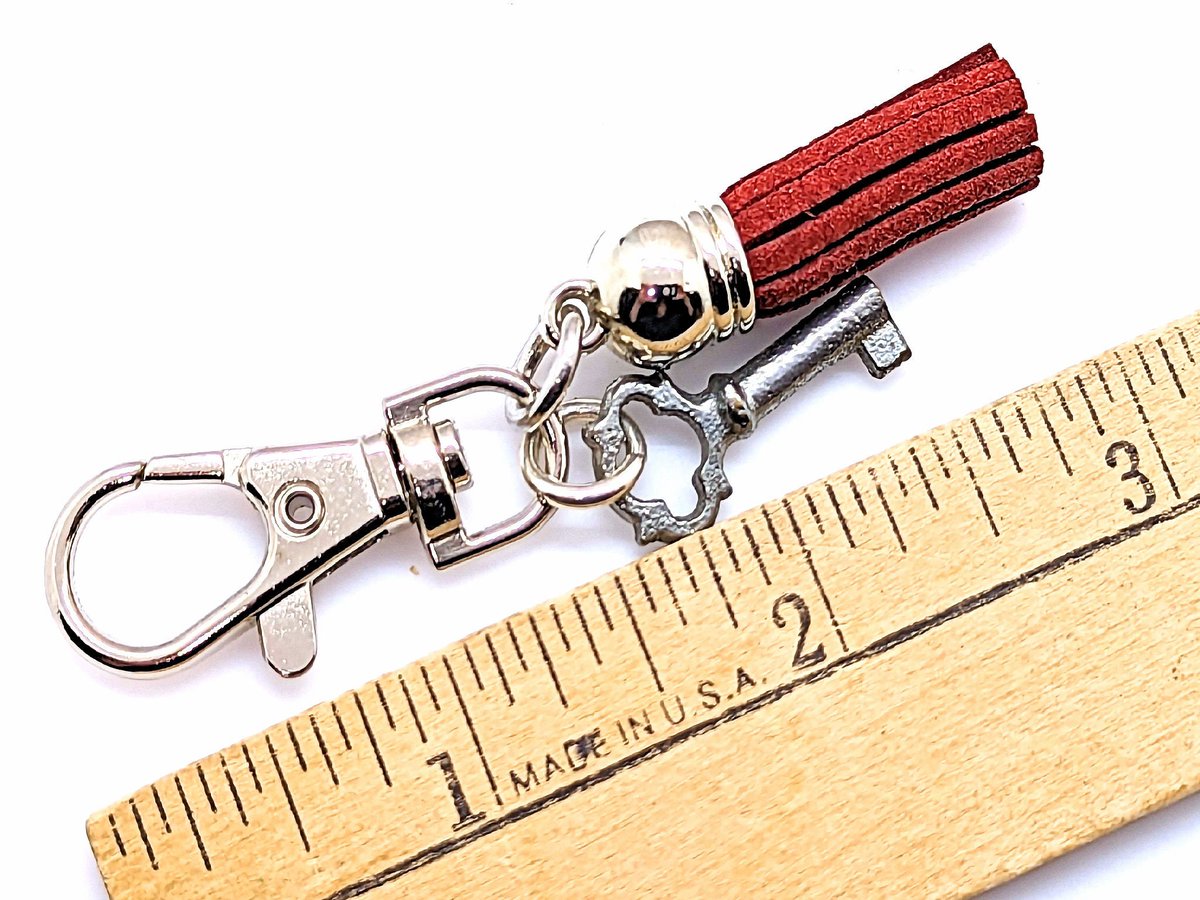 Red Zipper Pull Charm or Purse Charm with Tassel Shop here: jewelrybyscotti.etsy.com/listing/138601… #jewelrybyscotti