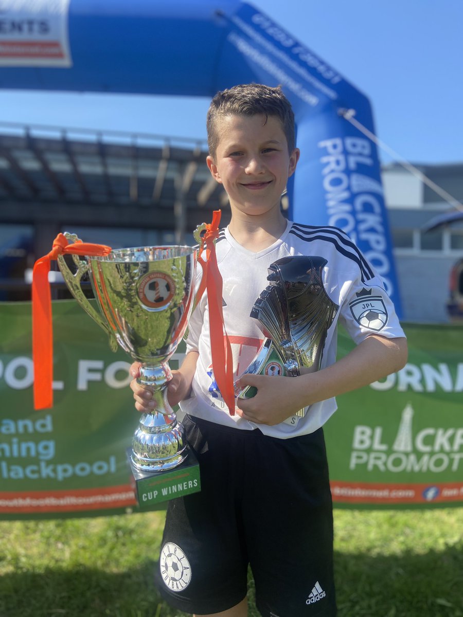 belcher_miss's tweet photo. Blackpool Tournament winners 2024 🏆🥇 all in a weekends work ⚽️☀️💙 @ForzaFootballFA @Stantclayton @WinefrideS https://t.co/Btc8N7LLgZ