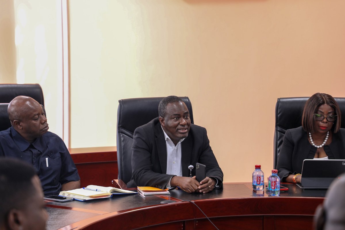 A delegation of nine members from the Pharmacy Council and Food and Drugs Services Nigeria paid a courtesy visit to the FDA, as part of a study visit in Ghana to learn about the Ghana National Electronic Pharmacy Platform. #FDAGhana2024 #FDACommunications