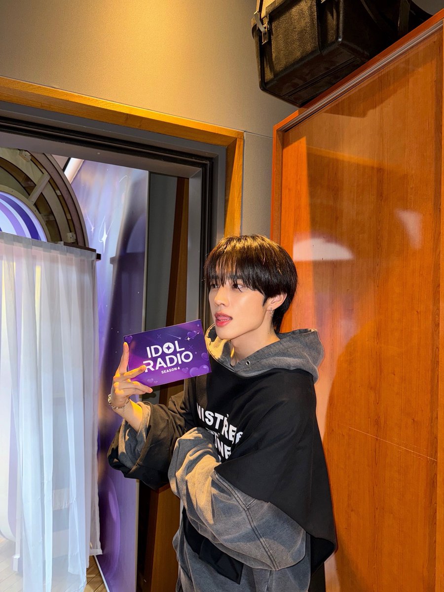 📸] THE BOYZソヌアイドルラジオDJ完了🦝ワイワイ楽しかったトン先生と