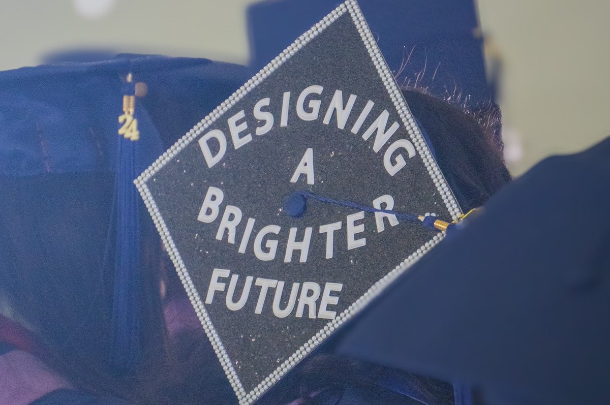 NYITArch's tweet photo. Congratulations New York Tech School of Architecture and Design, class of 2024 graduates and now alumni! Go forth and design a brighter future!
#nyit #nyitsoad #nyitarch #architecture #design #commencement #graduation #congratulations #celebration #2024 https://t.co/l3PhtMYyZA