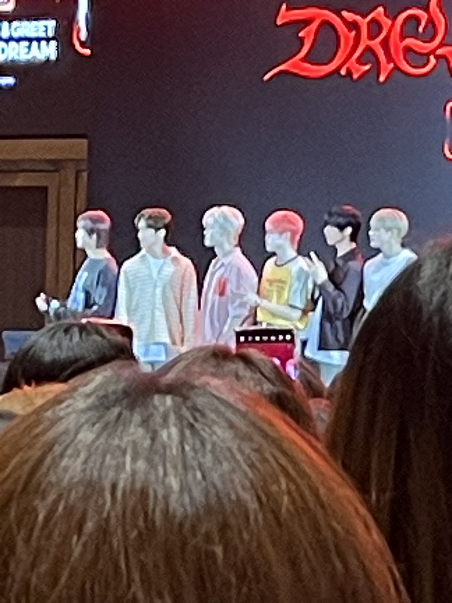 bearbaechan's tweet photo. ถ่ายจากไอโฟนราคาสี่หมื่นค่ะ อย่าซื้อนะคะ https://t.co/1PPCnacRxj