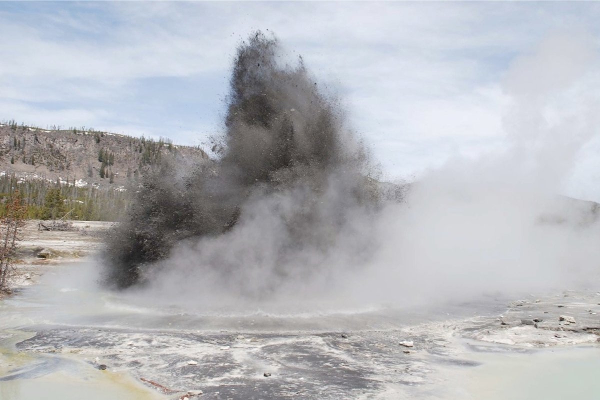 Is Yellowstone overrated? As a disaster movie subject, maybe… This week, #Yellowstone #CalderaChronicles fact checks some of the more common media claims to separate reality from fantasy. ow.ly/qGfC50RGoNh