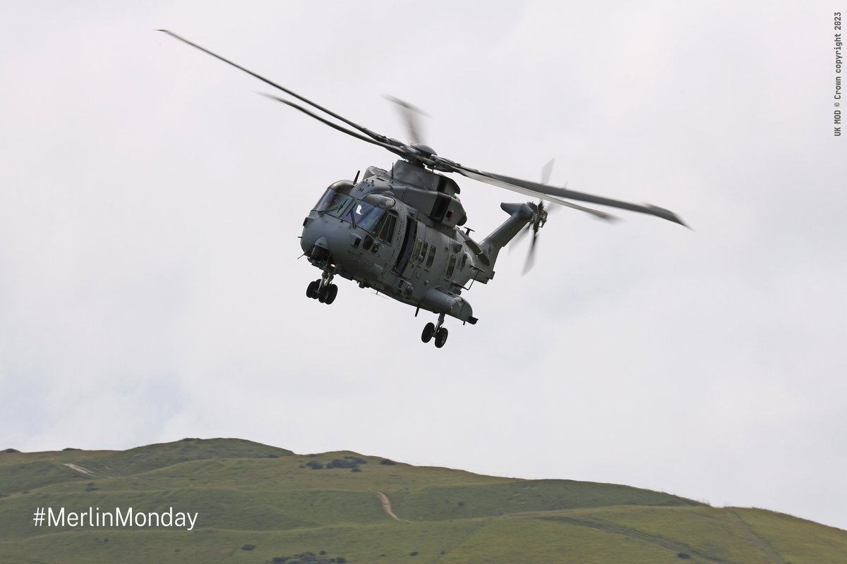 An #AW101 Merlin takes to the skies over Lulworth Range. #MerlinMonday